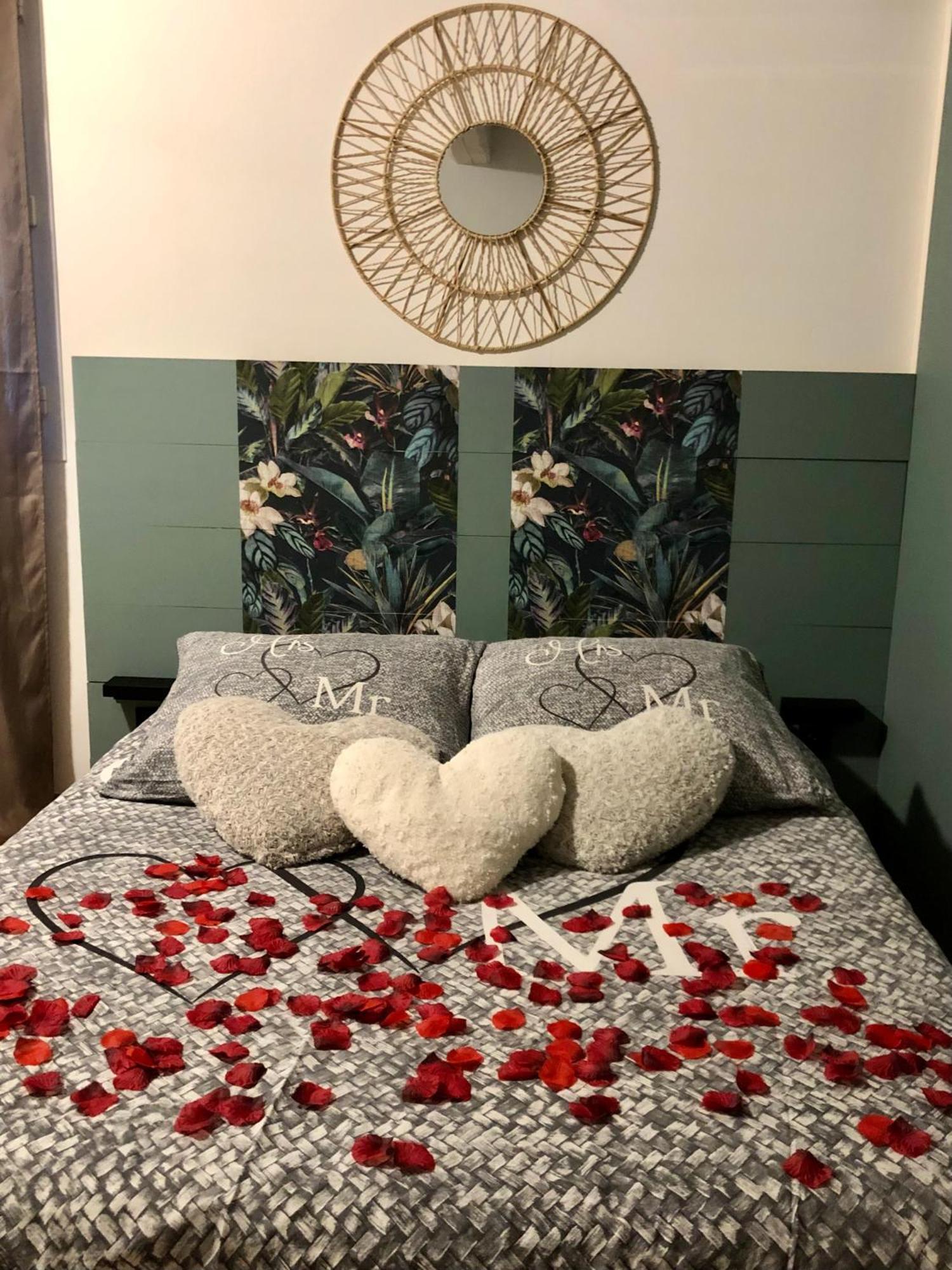 Une Pause Douceur - Suite Orchidee Eyguières Exterior foto